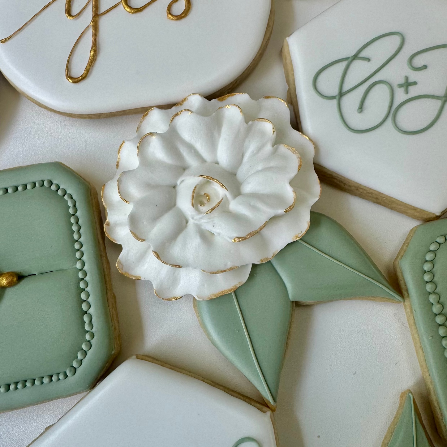 One-Sided Flower Spray Cookie Cutter